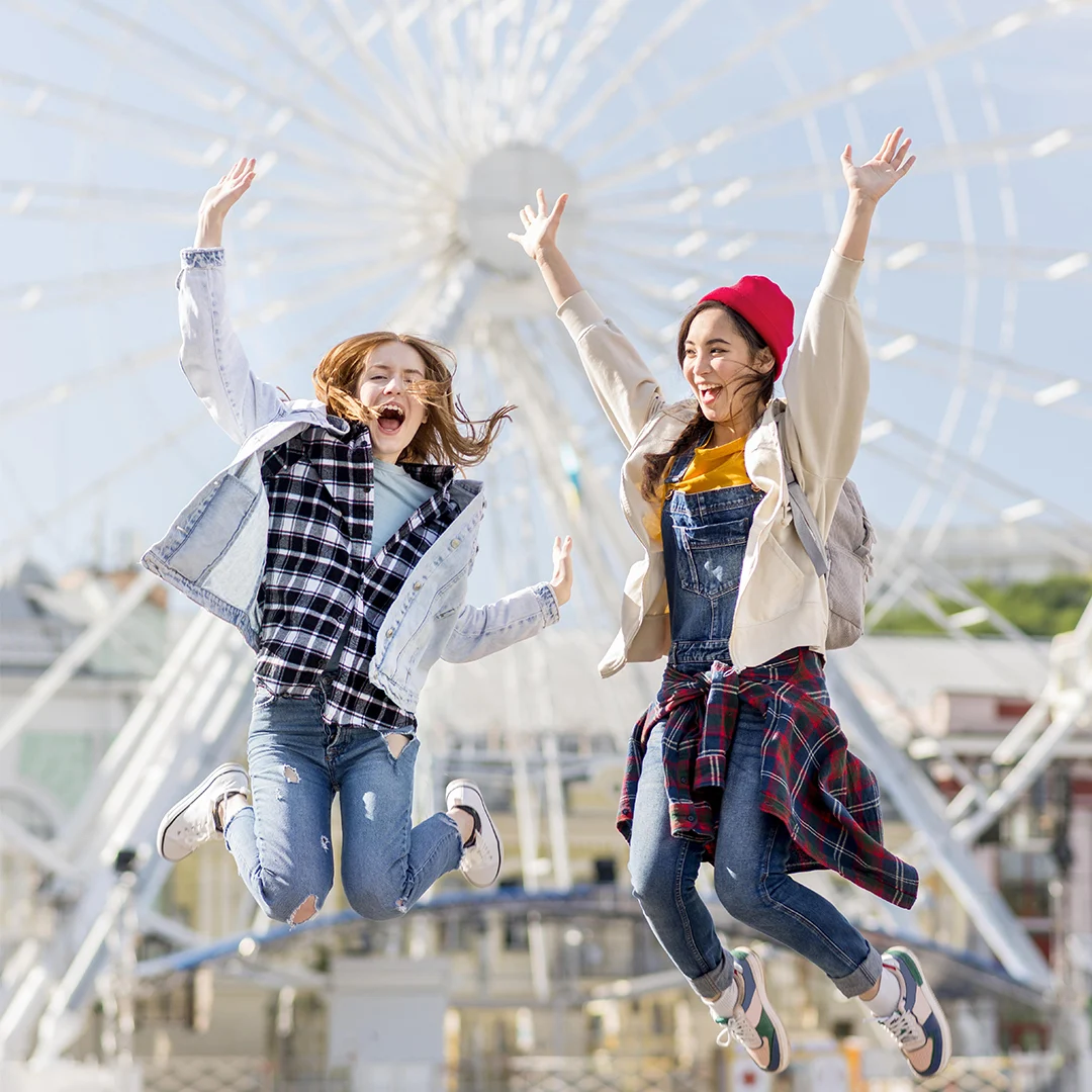 low angle feamles london eye